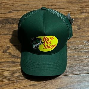 Bass Pro shop trucker forest green(ship after 19 Aug)